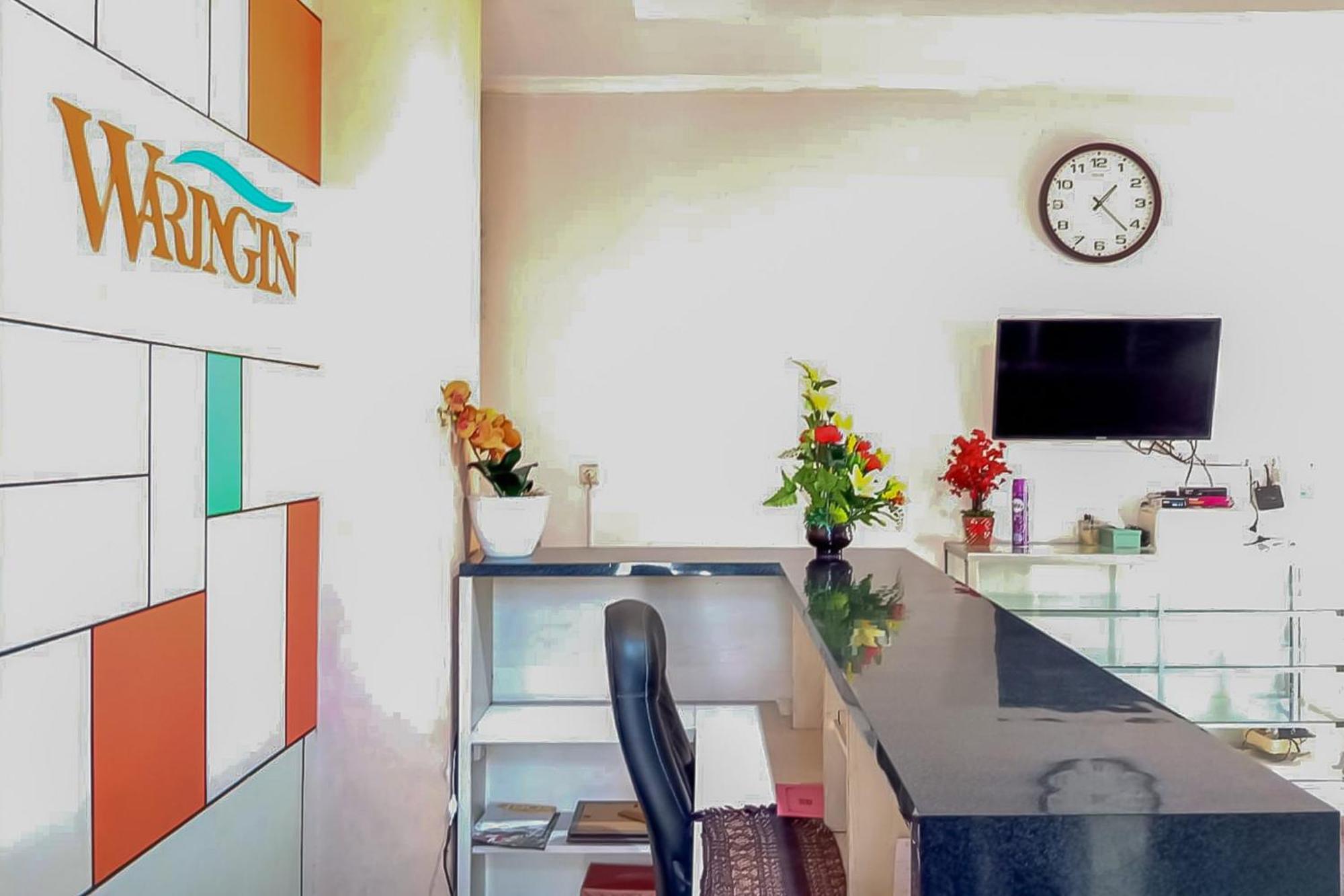 Waringin Guest House Tegal Mitra Reddoorz ภายนอก รูปภาพ